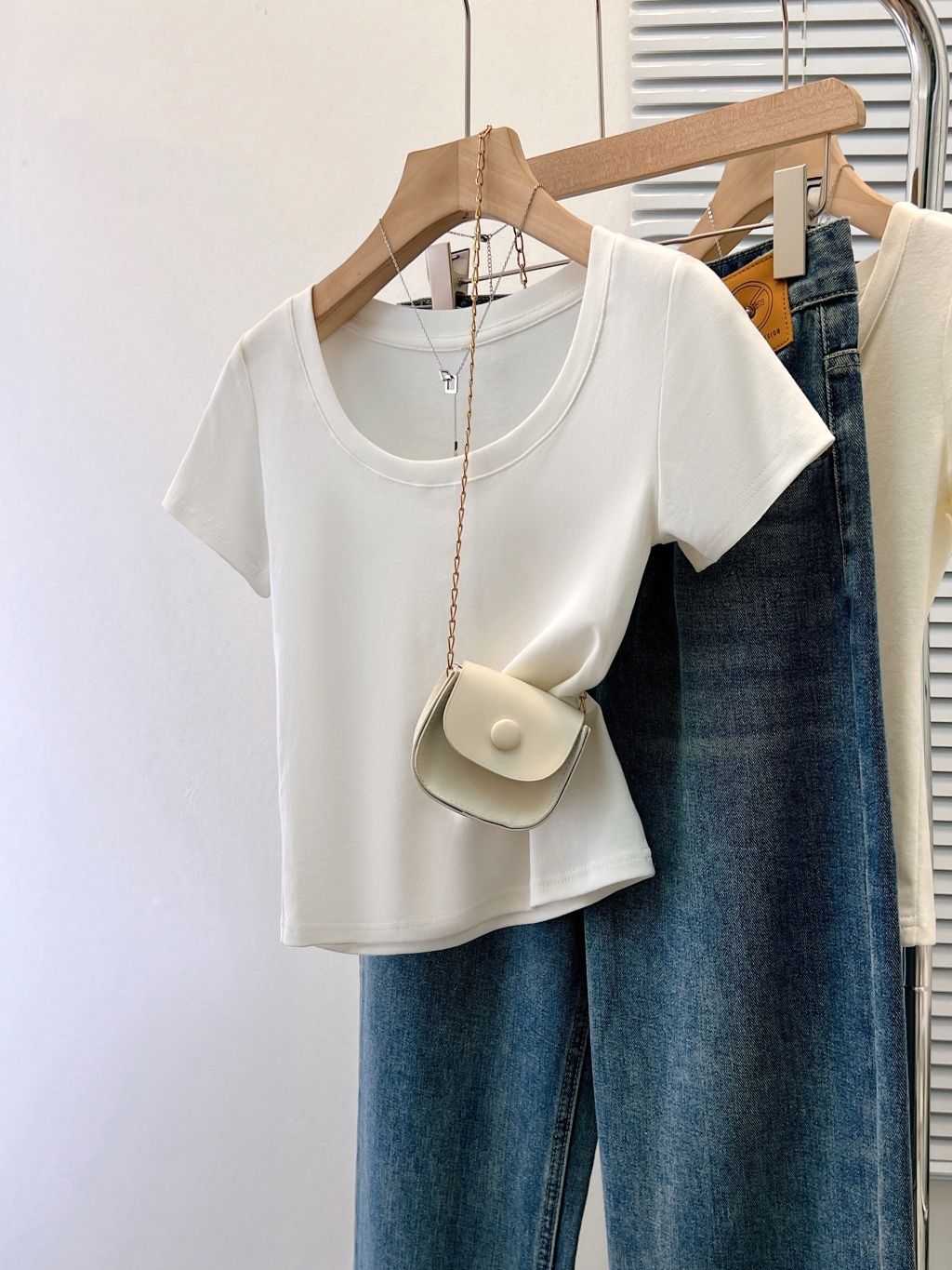 Real shot 40 pure cotton 210g 92 cotton/8 spandex large round neck T-shirt for women short sleeves