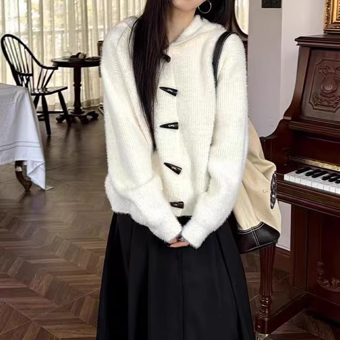 Retro lazy design sense horn button knitted cardigan sweater jacket for women in winter loose hooded black women's top