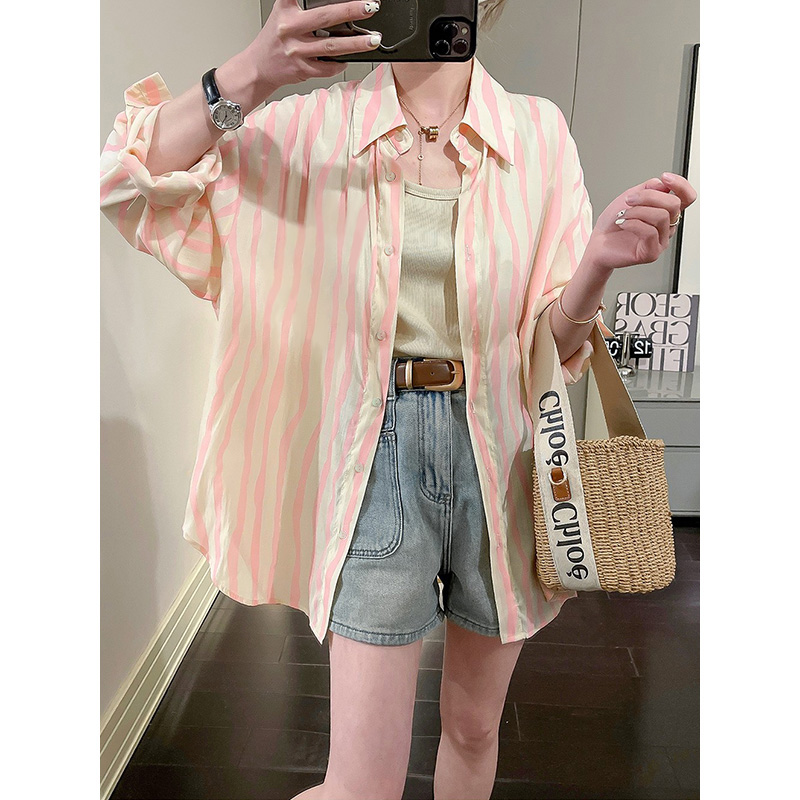 Striped long-sleeved shirt, women's temperament, sweet pink shirt, lazy Korean loose sunscreen top jacket