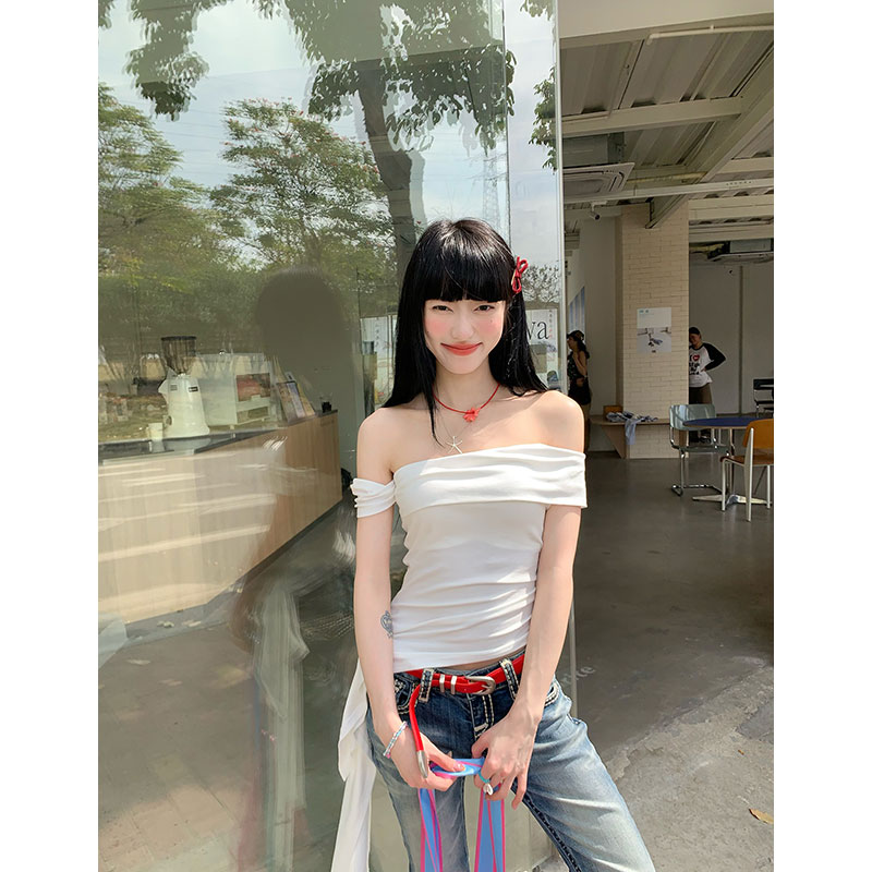 White pure hot girl one-shoulder strapless T-shirt for women in summer sexy temperament chic waist-closing top