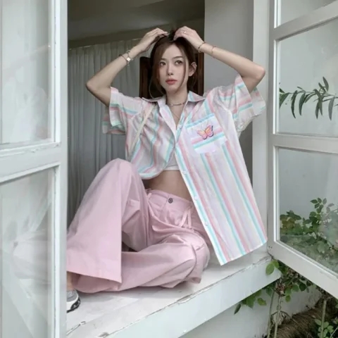 Candy Japanese cute sweet vertical striped towel embroidered butterfly high-end design short-sleeved shirt