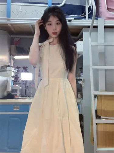 French romantic neck halter dress for women in summer beach vacation style celebrity suspender sleeveless beach fairy skirt