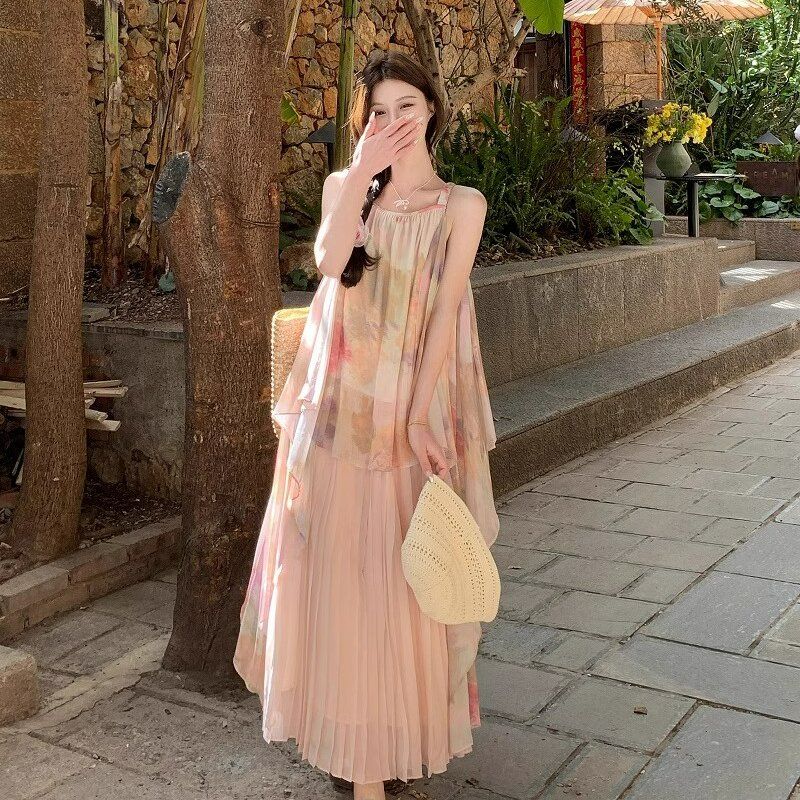 French atmosphere oil painting suspender dress for women 2025 summer new seaside vacation style pleated mesh long skirt