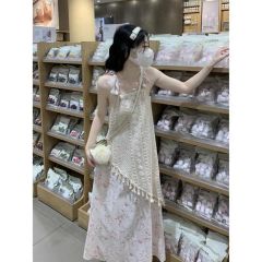 Design sense of niche irregular splicing fake two-piece floral suspender dress for women in summer small tassel skirt