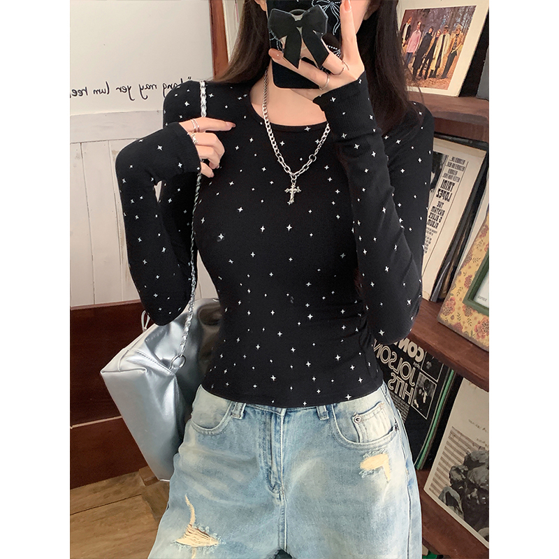 Real shot-Star printed round neck straight shoulder short top with hot girl pinched waist and long sleeves