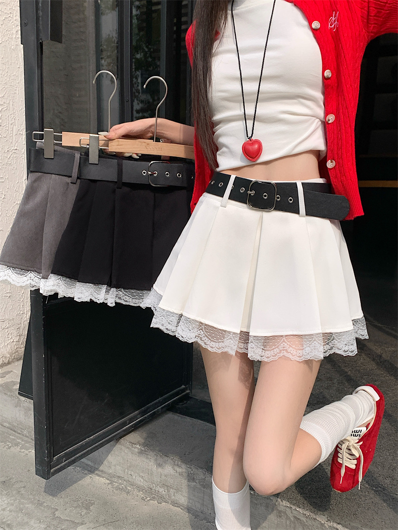 Real shot of spring and summer high-waisted hot girl pleated skirt lace spliced ​​anti-exposure A-line skirt short skirt