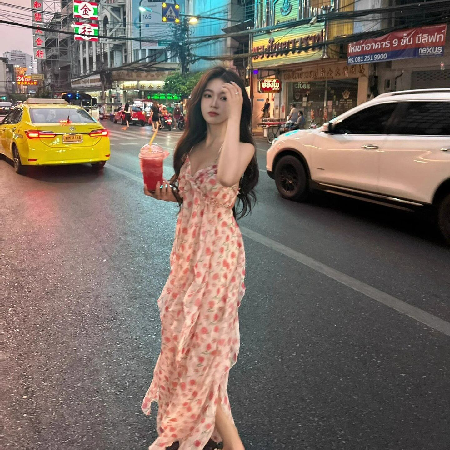 Thailand travel to dopamine seaside vacation dress Sanya beach skirt pure and lustful style suspender skirt