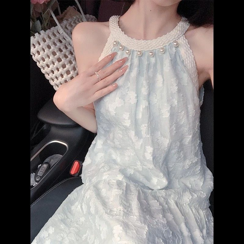Pearl sleeveless halter neck dress for women in summer 2025 new high-end French seaside vacation skirt suspender skirt
