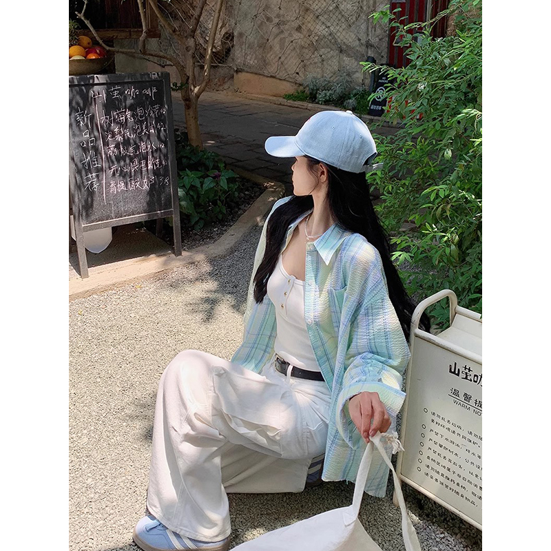 Mint green plaid shirt for women, fresh polo collar, long sleeve design shirt, niche chic sun protection top jacket
