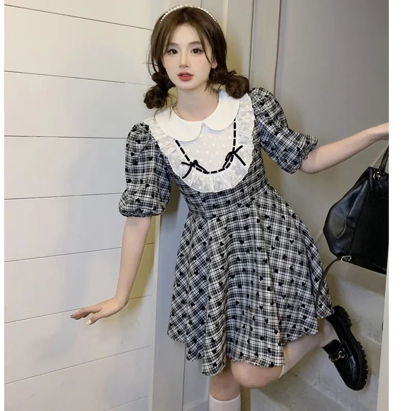 Large size Platycodon French Hepburn puff sleeve dress for women summer design niche small doll collar plaid skirt
