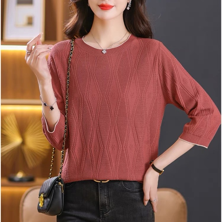 Mom's spring suit, 7-quarter sleeve base sweater top for women's summer suit 2025 new loose large-size sweater, thin outer wear