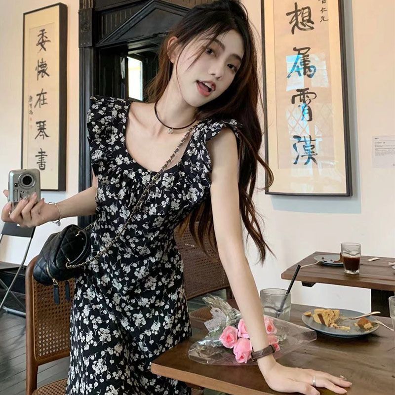 Black floral dress for women in summer 2025 new skirt temperament high-end a-line waist-hugging slim mid-length skirt
