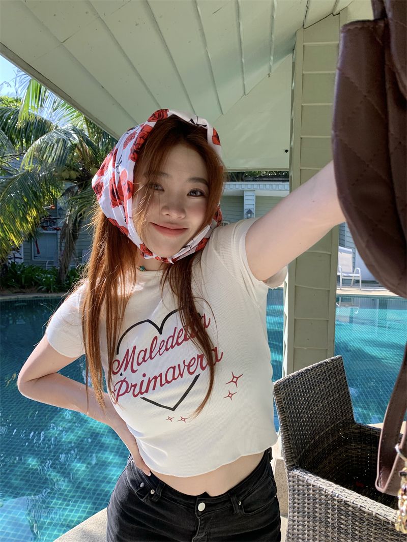 外貿原版純棉短款愛心字母印花T恤女甜辣妹修身露臍短袖上衣ins