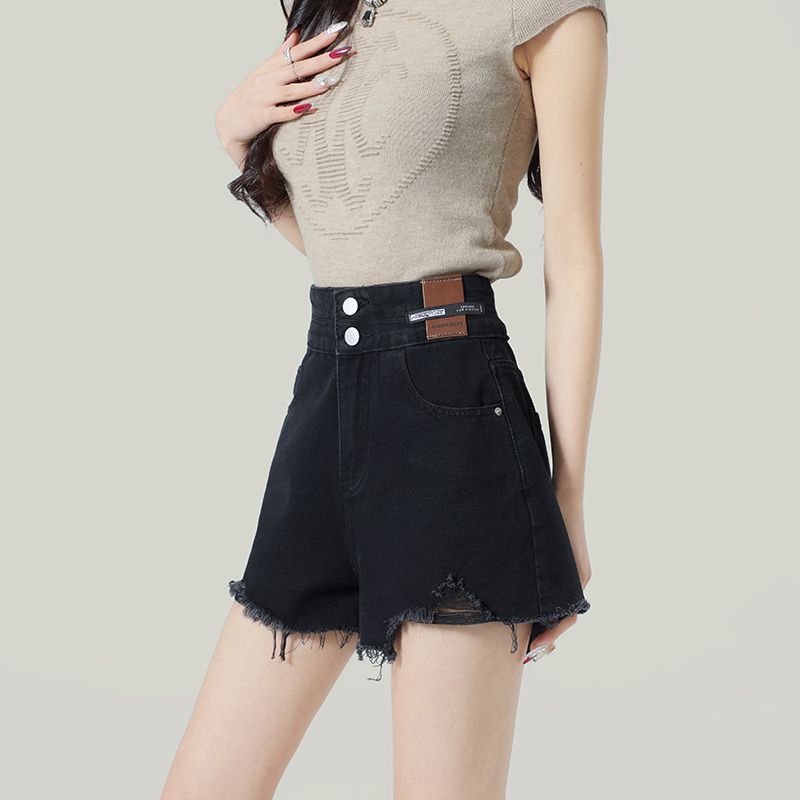 Black wide-leg A-line denim shorts for women in summer 2025 new small person with high burrs and holes