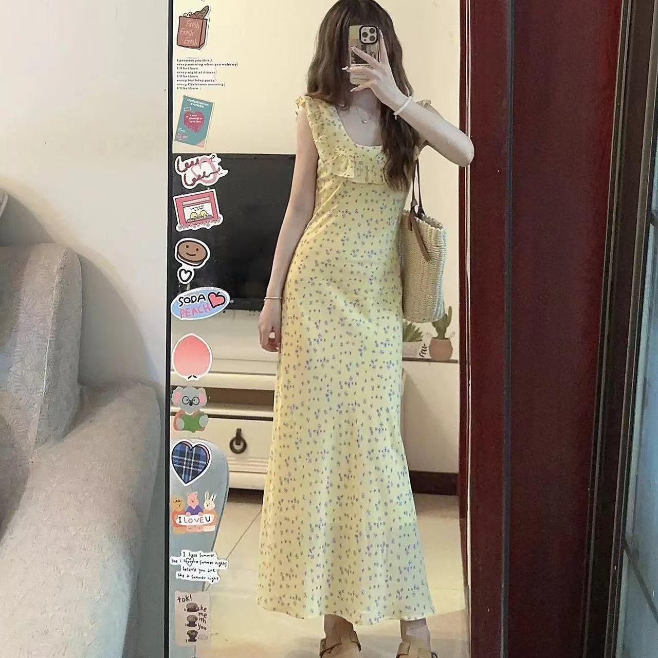 French retro floral dress mid-length temperament vacation square collar ruffled skirt women's summer new long skirt