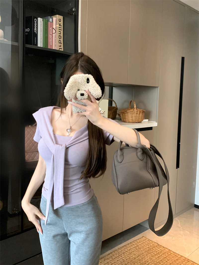 Real shot of summer strap square collar short-sleeved T-shirt pure commuting niche design versatile casual pants suit