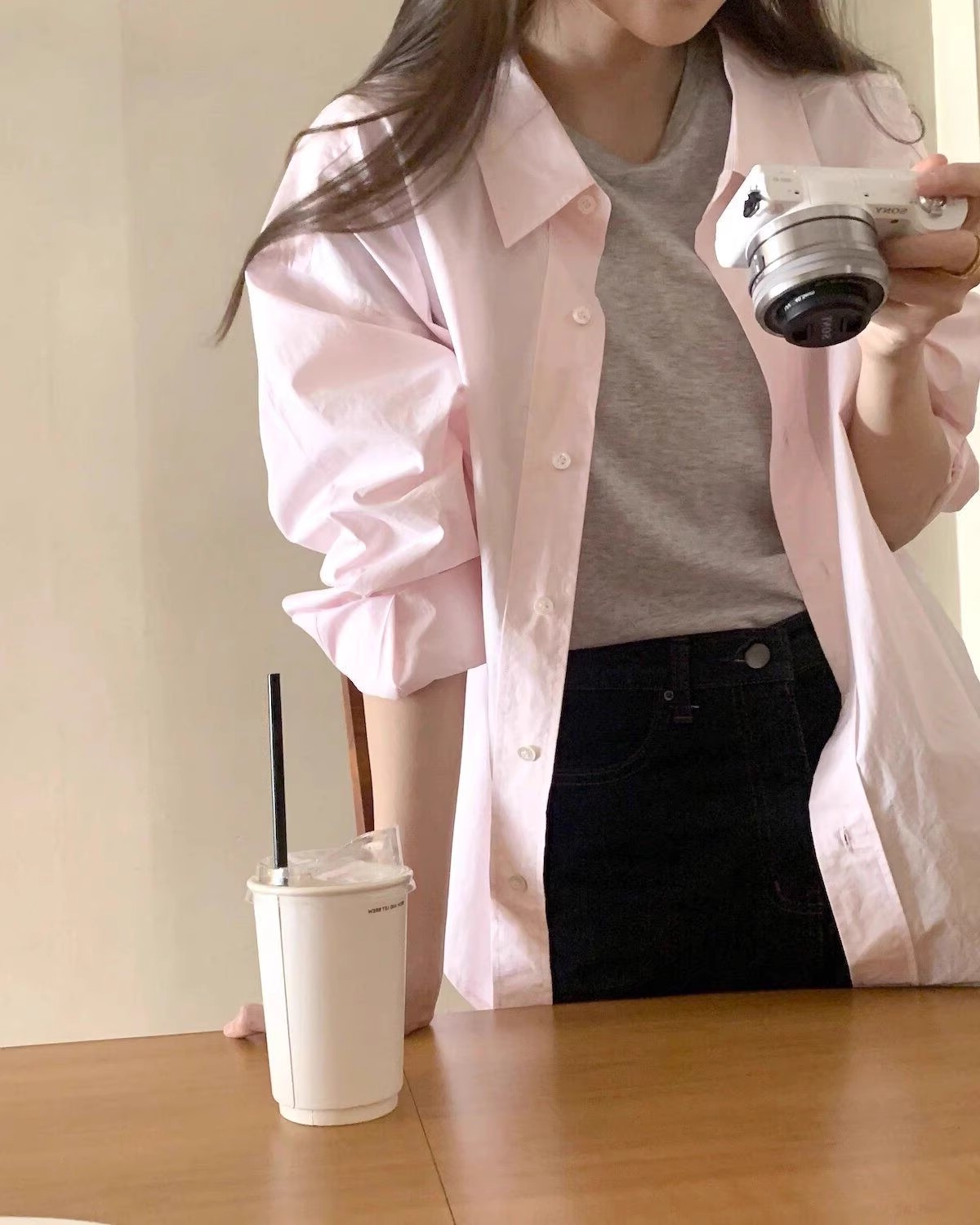 Korean style white and light pink shirt women's design sense niche fashion age-reducing lapel shirt outside wearing spring