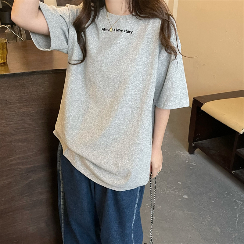 The bottom is missing with wide-leg pants top lazy style loose short-sleeved T-shirt for women in summer versatile Hong Kong style half-sleeved shirt