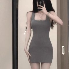 氣質高級感韓版針織吊帶裙女秋冬款純欲高冷御姐風包臀連衣裙套裝