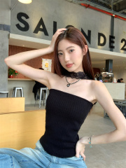 Real photo of women's suspender vest 2025 summer wear beautiful back lace halter neck black design sleeveless top