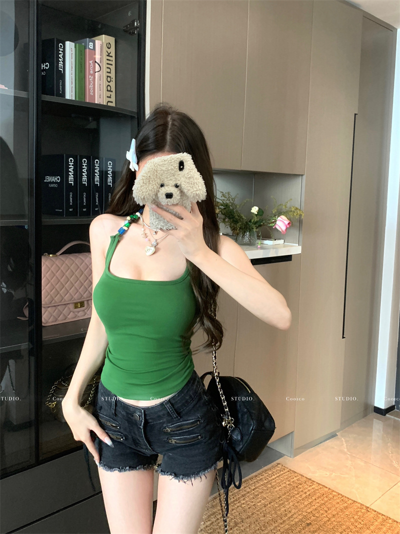 Real shot of handmade beaded neck halter female hottie short top