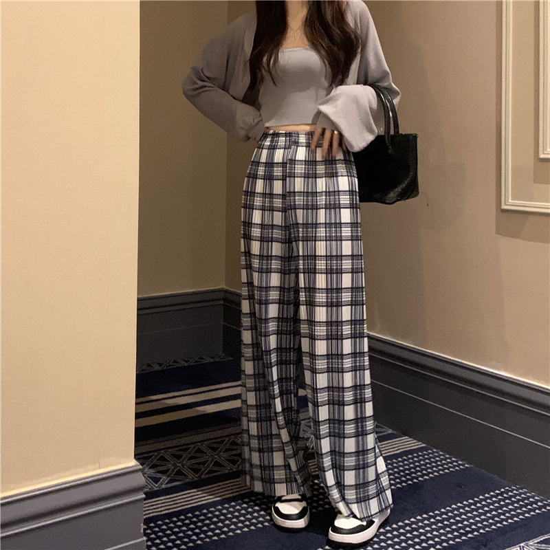 Korean foreign trade large-size women's black and white plaid wide-leg pants for women's new pleated style loose draped floor pants