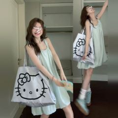 小個子氣質U領吊帶連衣裙女夏季新款法式時尚花苞裙甜辣妹短裙子