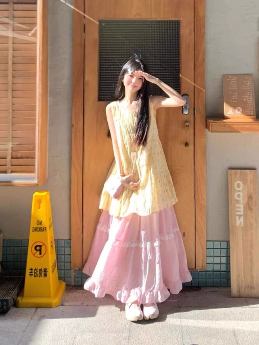 Summer dress with a complete set of light Korean dresses for summer dopamine wear milk sweet two-piece suit