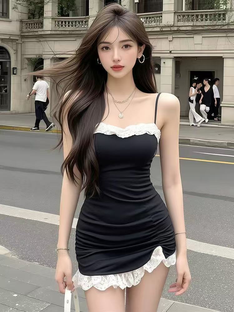 吊帶連衣裙女2025新款夏季性感包臀裙蕾絲拼接夏日絕美小裙子