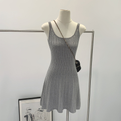 獨特漂亮初夏設計感修身針織吊帶連衣裙女2025新款夏日絕美小裙子