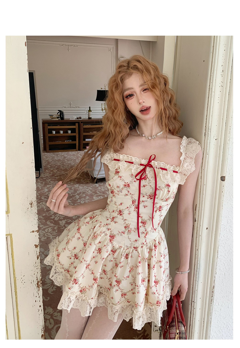 Nanli Xiangfu Raising Rose Apricot Pastoral Floral Dress French Lace Sling Dress Spring and Summer Short Skirt
