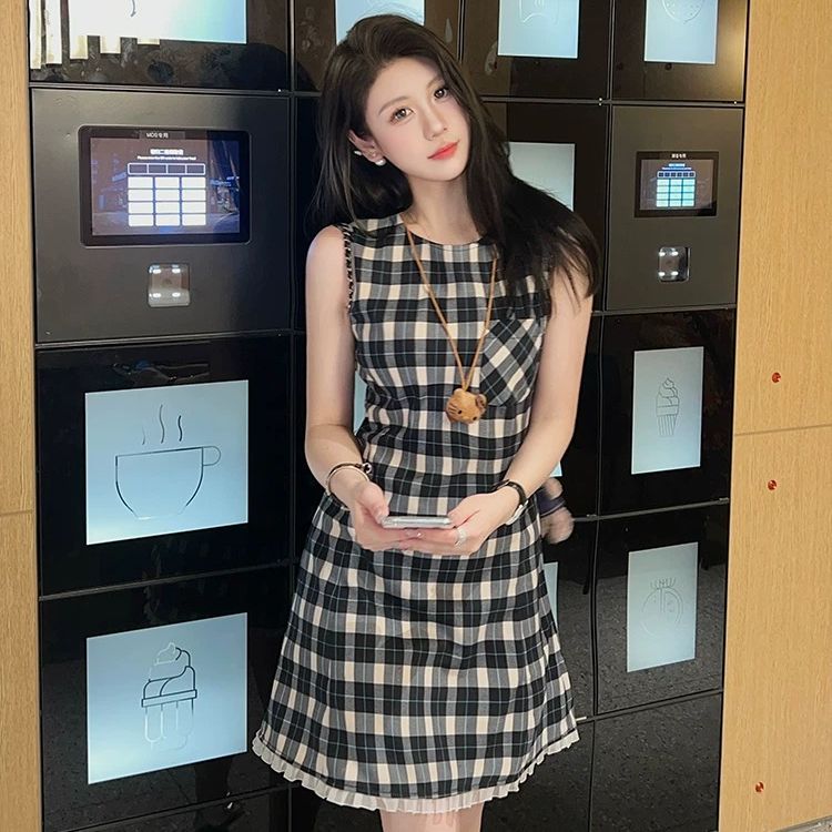 復古格子背心連衣裙女夏季法式設計感花邊拼接收腰顯瘦A字短裙子