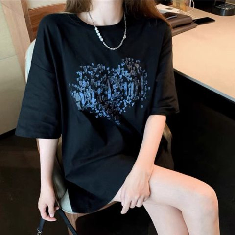 New Korean foreign trade style Hong Kong style love print with lower body missing T-shirt for women design niche short-sleeved trendy large size