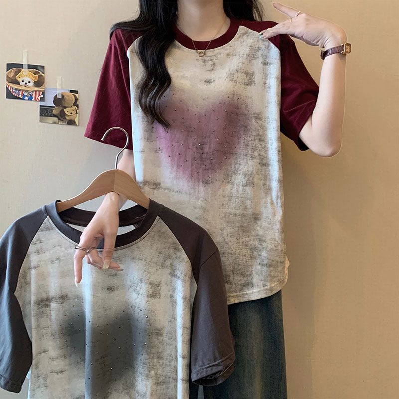 實拍大碼女裝夏裝新款顯瘦愛心印花拼色T恤短袖小眾休閒上衣