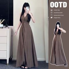 輕熟風設計感胸前扭結無袖連衣裙女夏季2025新款法式氣質顯瘦長裙