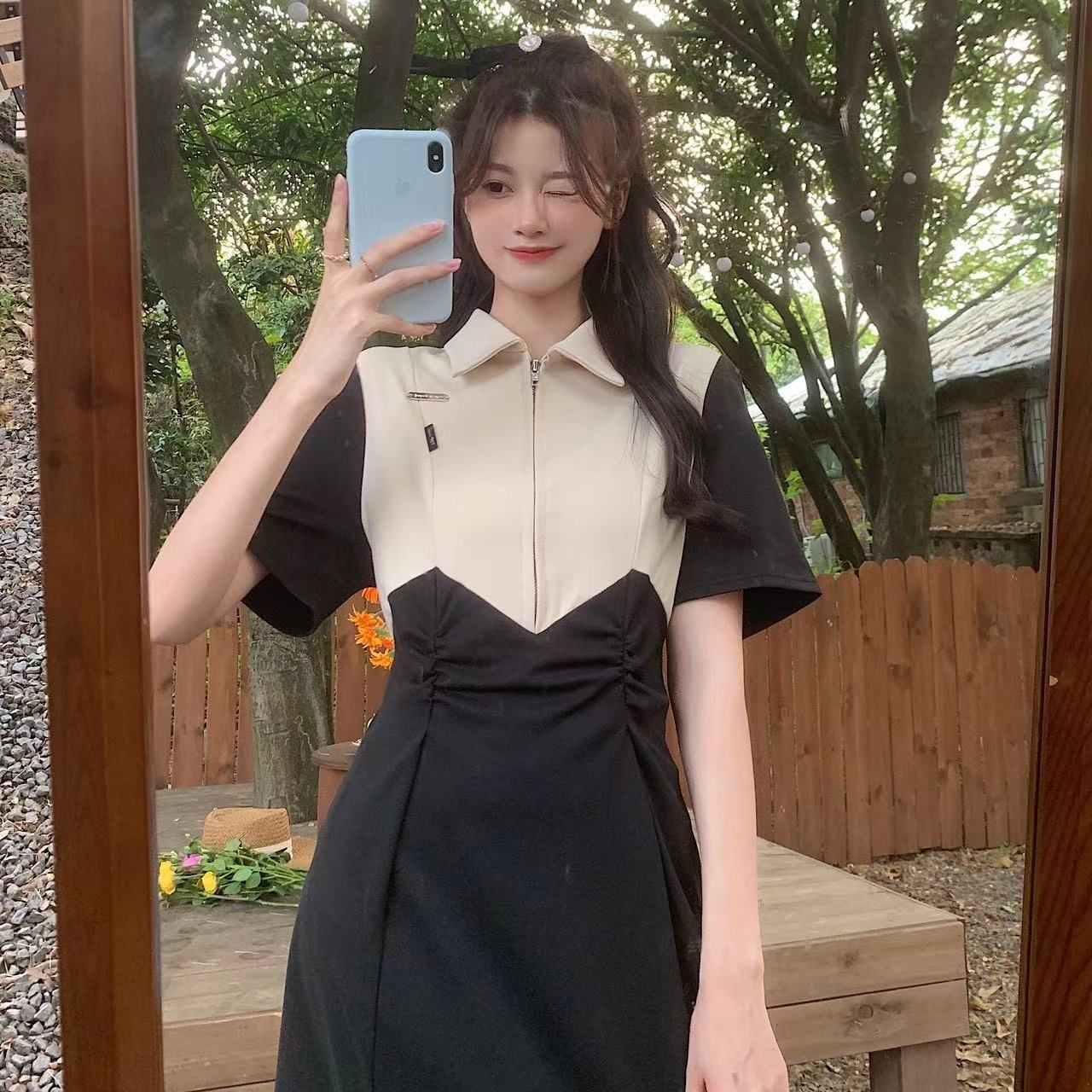 Summer large-size women's dress 2025 new polo collar spliced ​​contrasting color pleated waist-hugging slimming and slit slit skirt