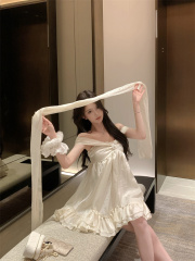 實拍~法式度假風連衣裙女春夏新款甜美純欲大露背海邊沙灘裙