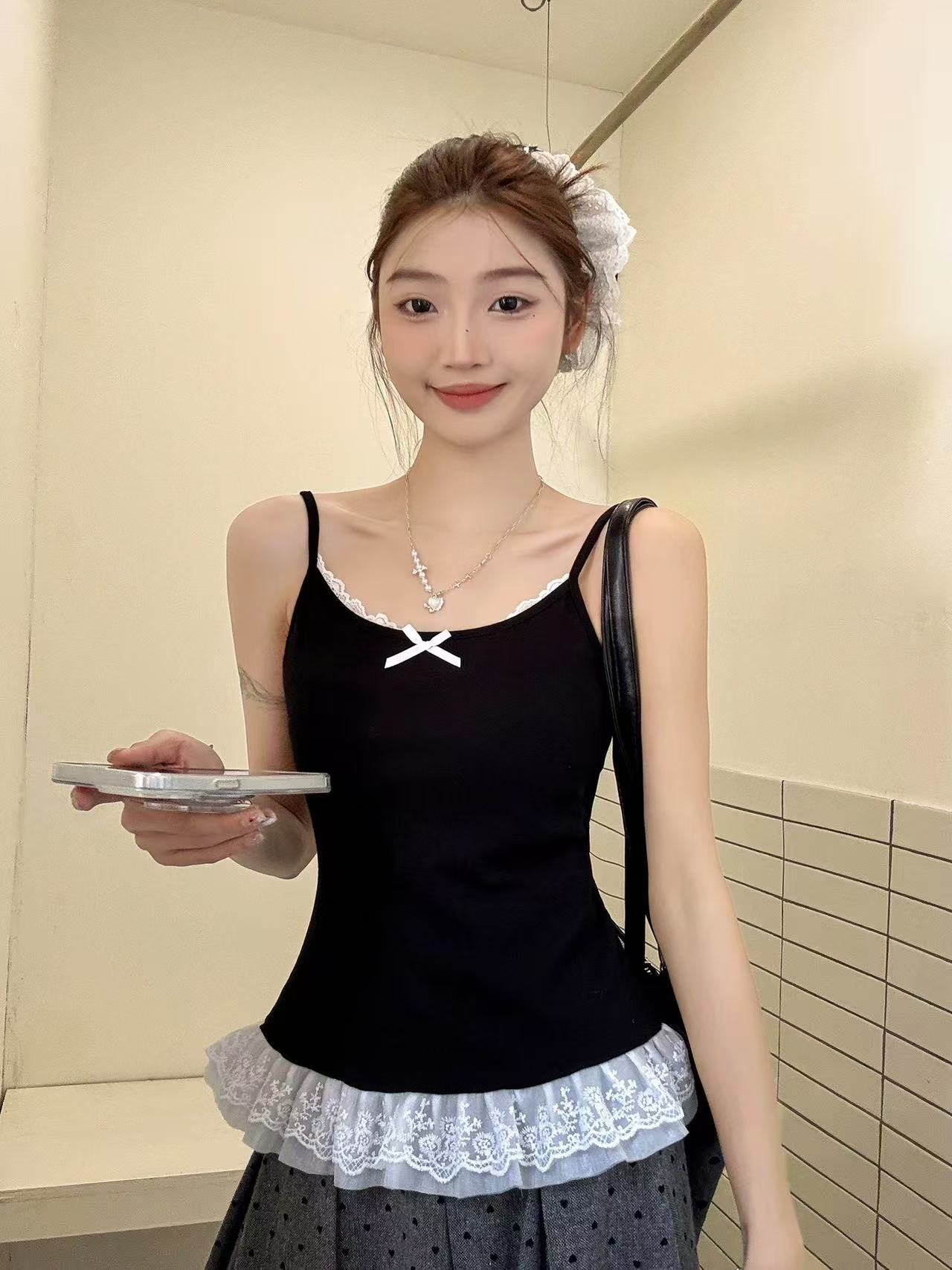 純欲風甜美蕾絲吊帶背心女夏2025新款掐腰設計感修身顯瘦百搭上衣