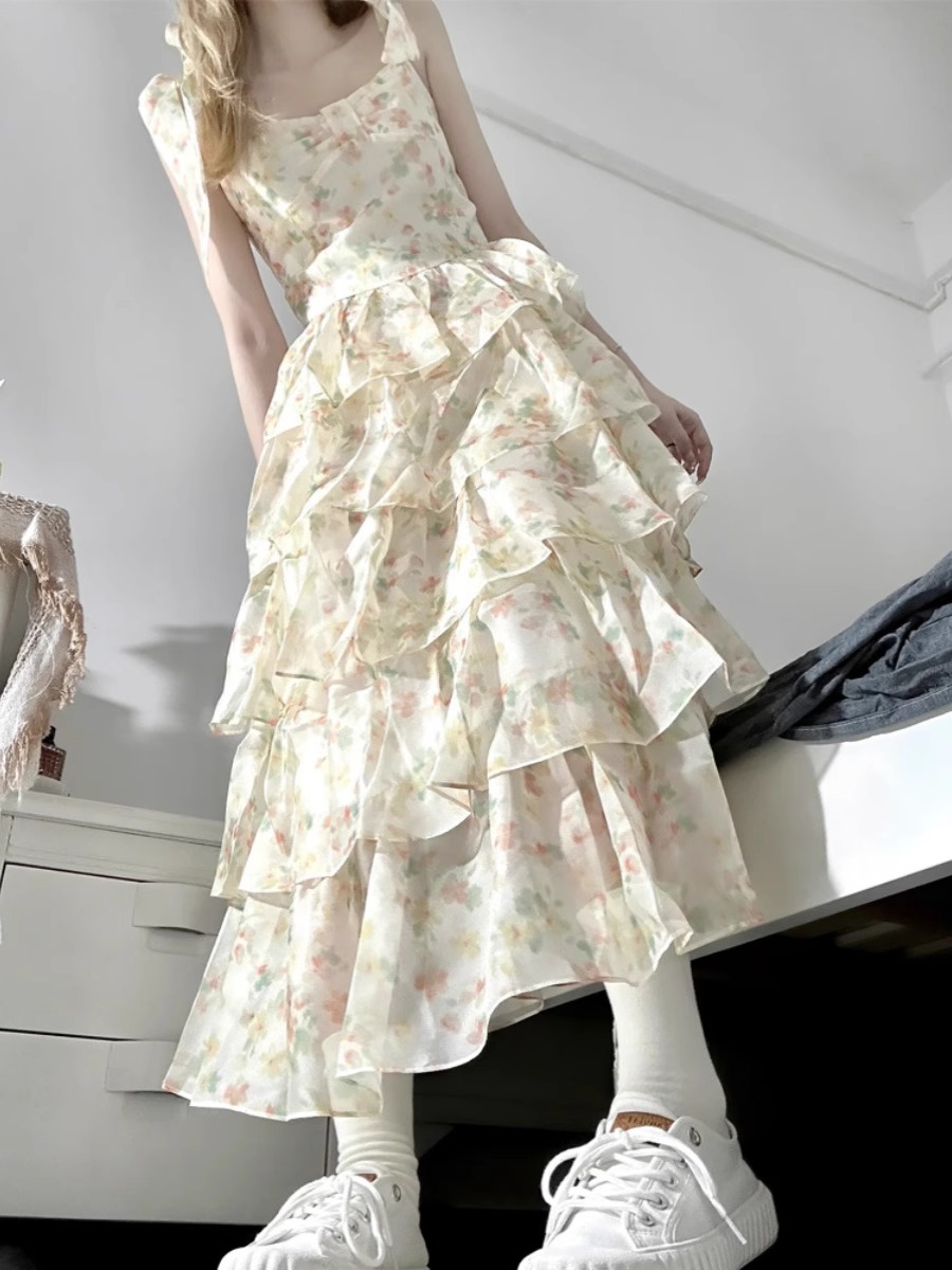 French sweet bow tied floral dress for women in summer 2025 new slim cake skirt fairy skirt