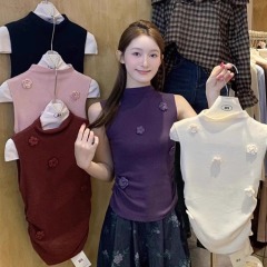 Small fragrance style purple flower vest vest for women in autumn and winter half-high neck sleeveless top unique and beautiful base shirt