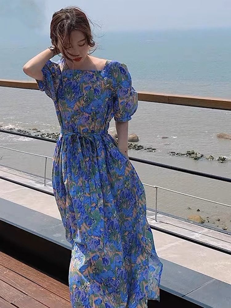 韓國外貿夏季新款女裝方領碎花連衣裙穿搭法式復古收腰顯瘦裙子