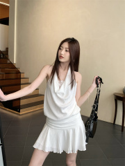 Real shot of spring and summer pure hot girl with a neck halter neck fake two-piece dress for women