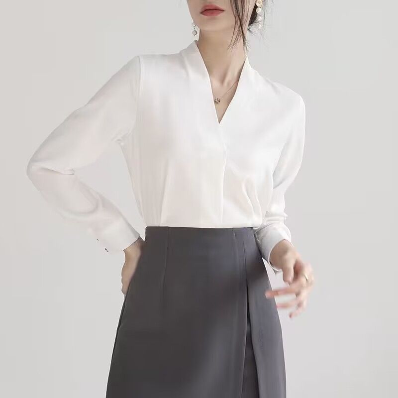 Korean version 2025 thin work clothes top spring and autumn high-end temperament chiffon v-neck professional long-sleeved shirt