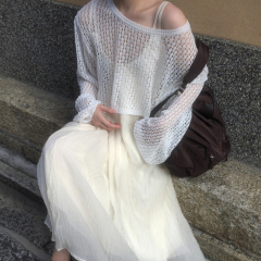 Large size real shot Korean version of hollow sweater casual loose solid color fat mm short ice silk blouse long-sleeved sweater