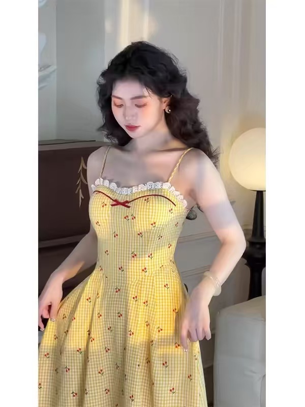 Yellow plaid dress suspender atmosphere skirt 2025 summer new French high-end long skirt women's clothing