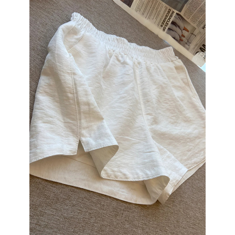 White slit breathable shorts for women in summer thin loose small versatile A-line slim and casual wide-leg pants