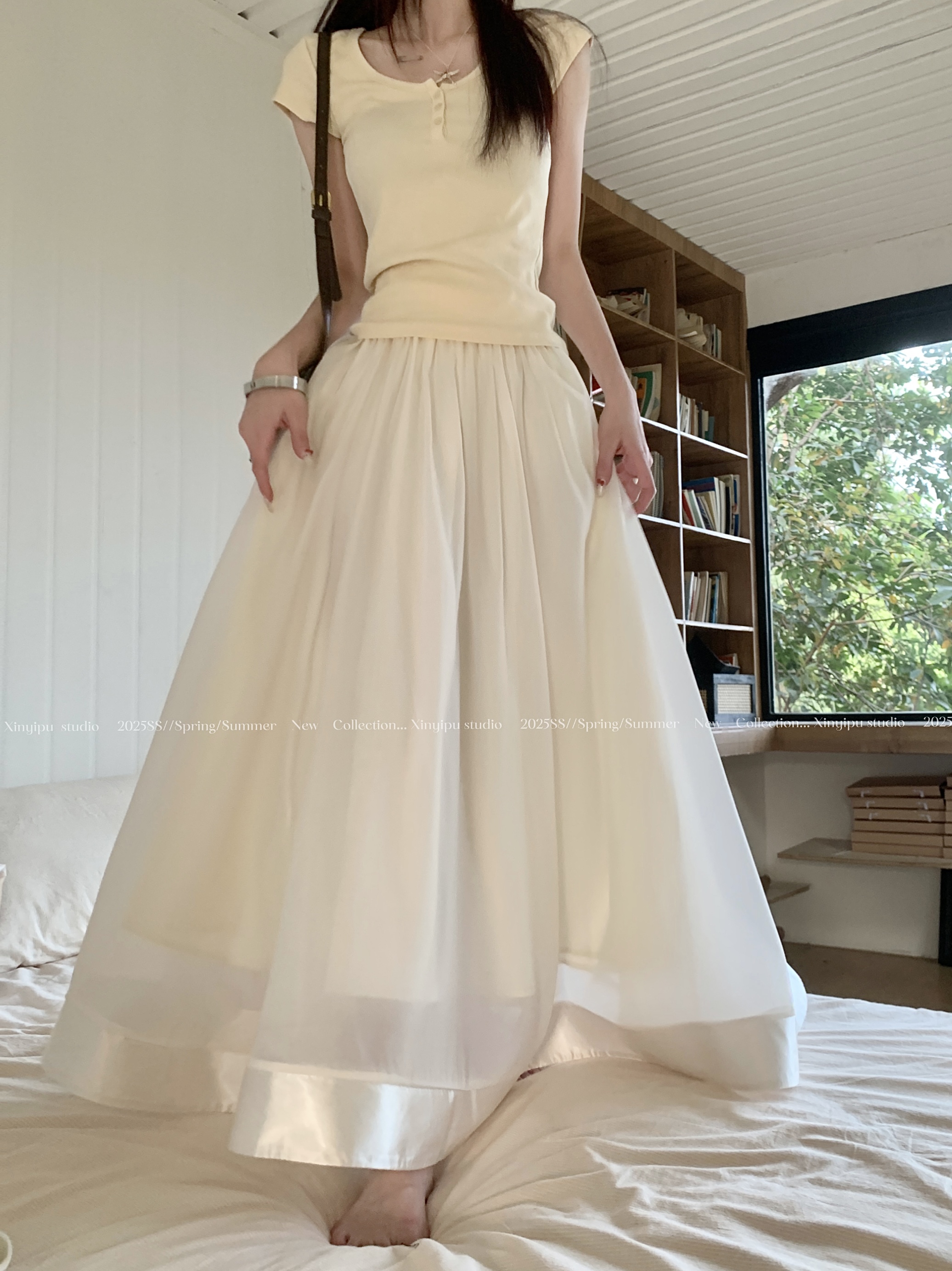 Real shot 2025 new high-waisted slim French temperament skirt fairy gauze skirt tensile sway midi skirt women