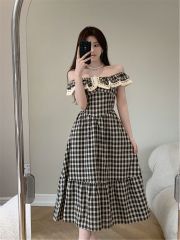 法式娃娃領格子一字肩連衣裙女夏季顯瘦復古氣質淑女格子中長裙女