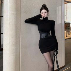 螺紋德絨 原版做法半高領黑色內搭打底連衣裙女秋收腰包臀裙