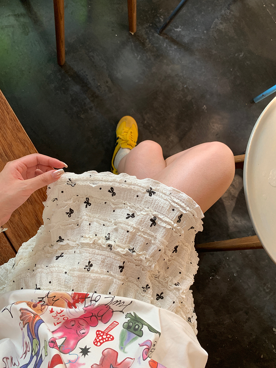 Korean version of vanilla bow skirt for women in spring and summer tender girl short skirt A-line lace bow white cake skirt